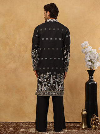 Men Silk Blend Embroidered Kurta Pyjama Set