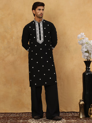 Men's Japanese Imported Embroidered Kurta Set