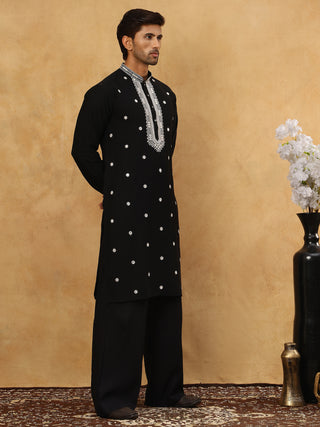 Men's Japanese Imported Embroidered Kurta Set