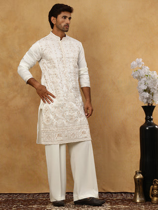 Men Silk Blend Embroidered Kurta Pyjama