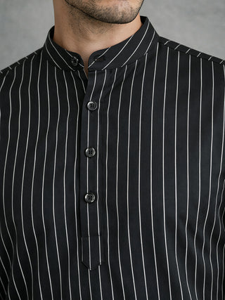 Men's Cotton Striped Short Kurta