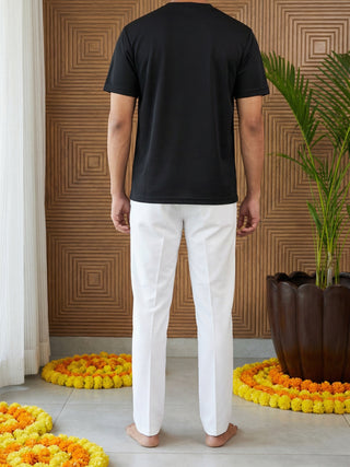 Men Pack of 2 Solid Cotton Pyjamas