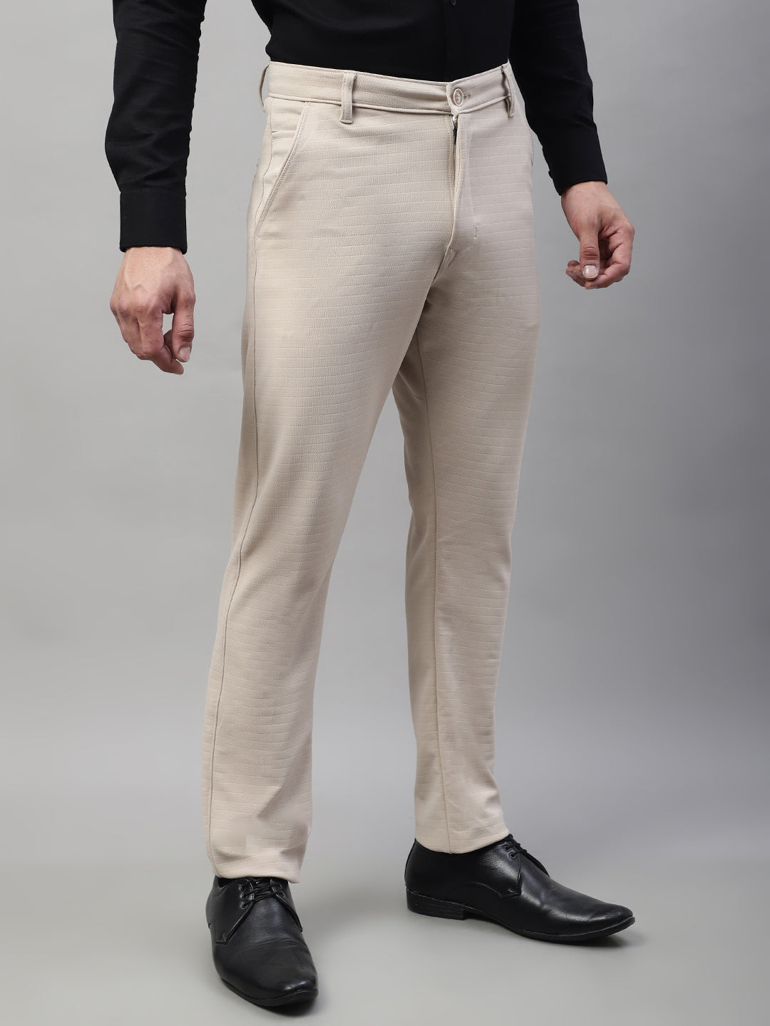 Buy Men Cream Solid Slim Fit Formal Trousers Online - 582261 | Peter England