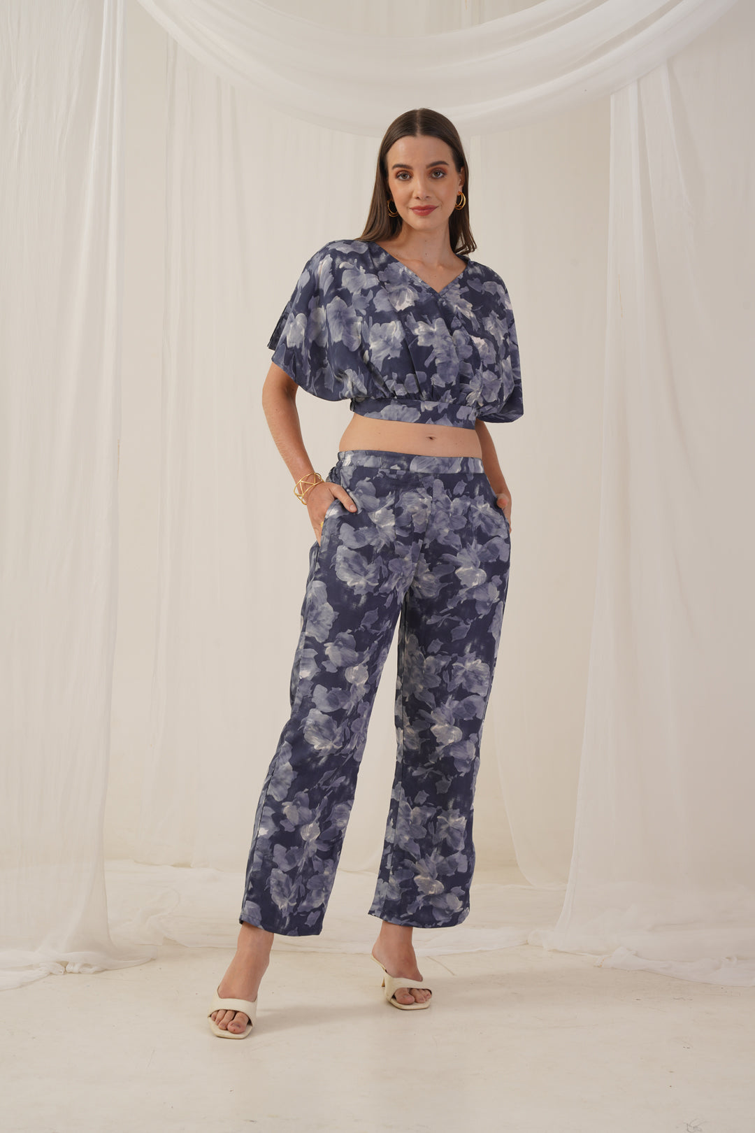 Women Grey Printed Crop Top With Palazzos