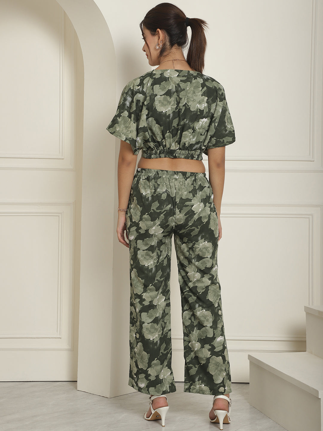 Women Olive Green Printed Crop Top With Palazzos
