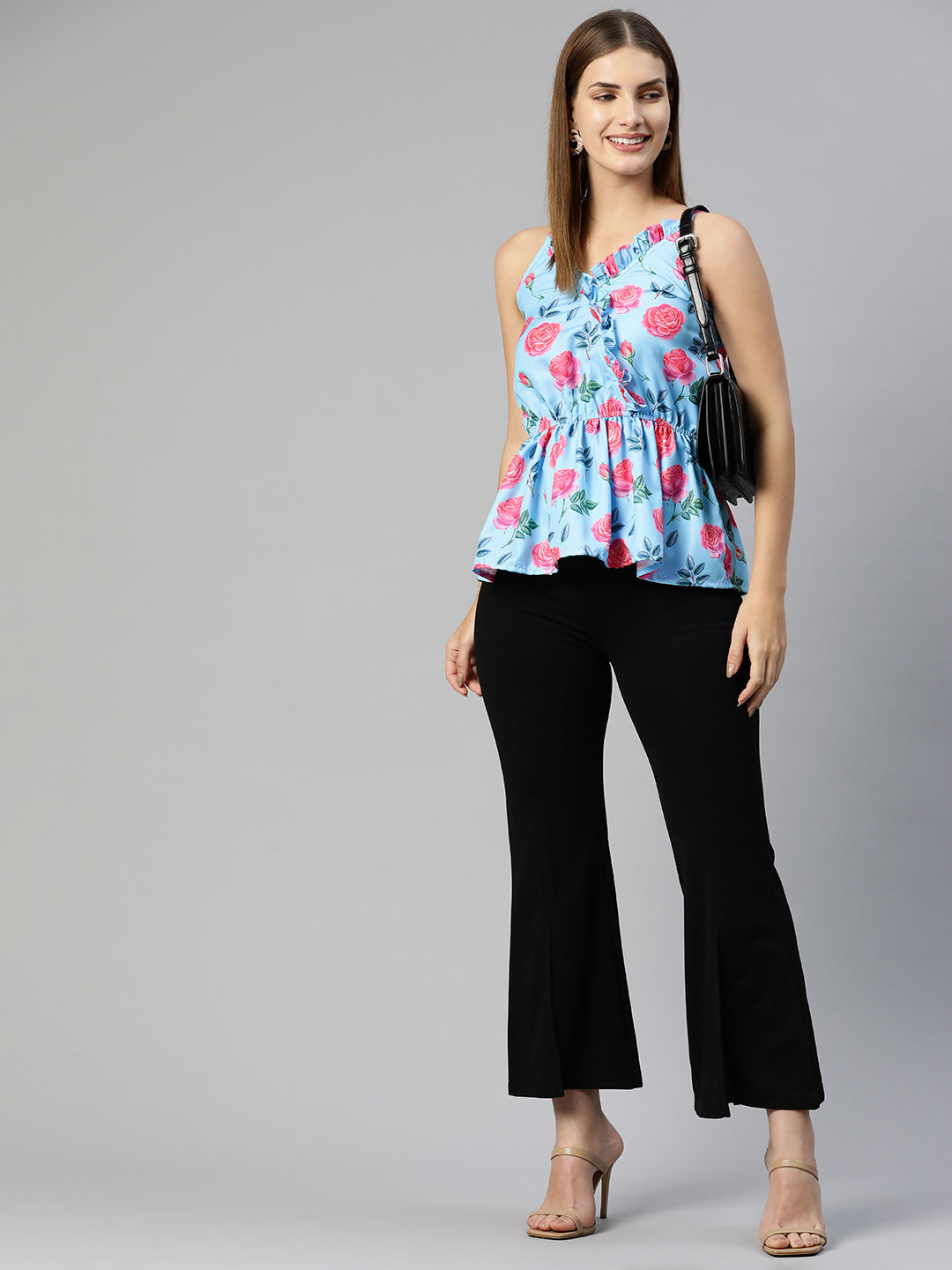 Women  Printed crop top with frills