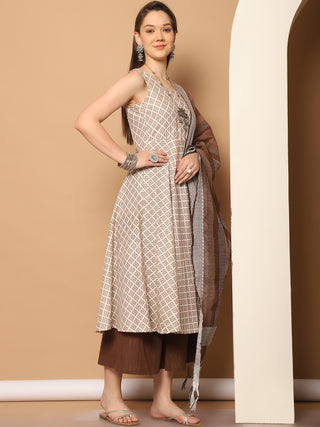 Women Brown Printed Kurta with Palazzos & With Kantha Work Dupatta