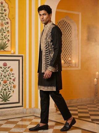 Men's Embroidered Waistcoat and Kurta Pyjama