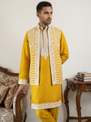 Men's Embroidered Waistcoat and Kurta Set.