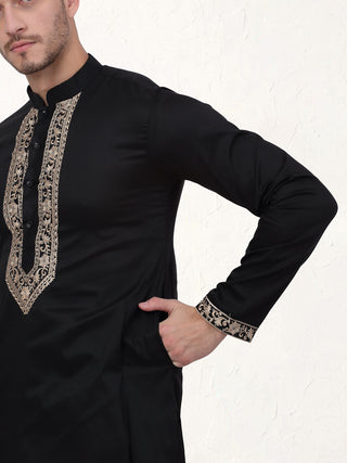 Men's Embroidered Waistcoat and Kurta Pyjama