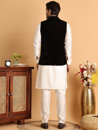 Men's Embroidered & Velvet Nehru Jacket With Solid Kurta Pyjama