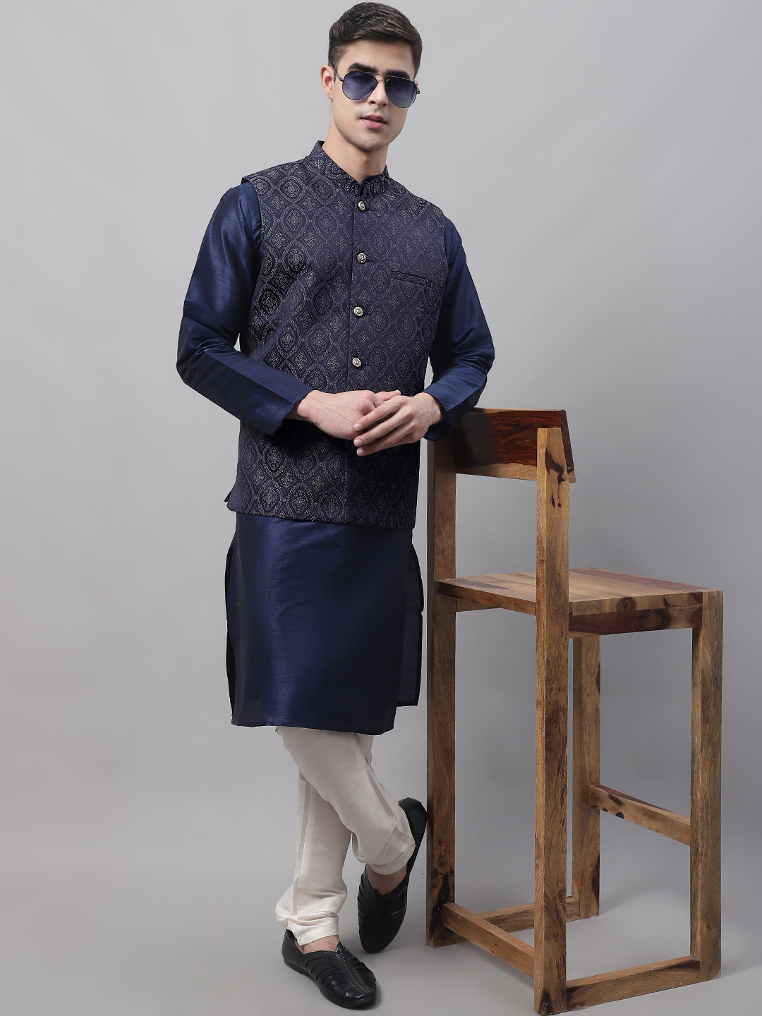 Men Navy Blue Solid Kurta Pyjama with  Silver Woven Design Nehru Jacket