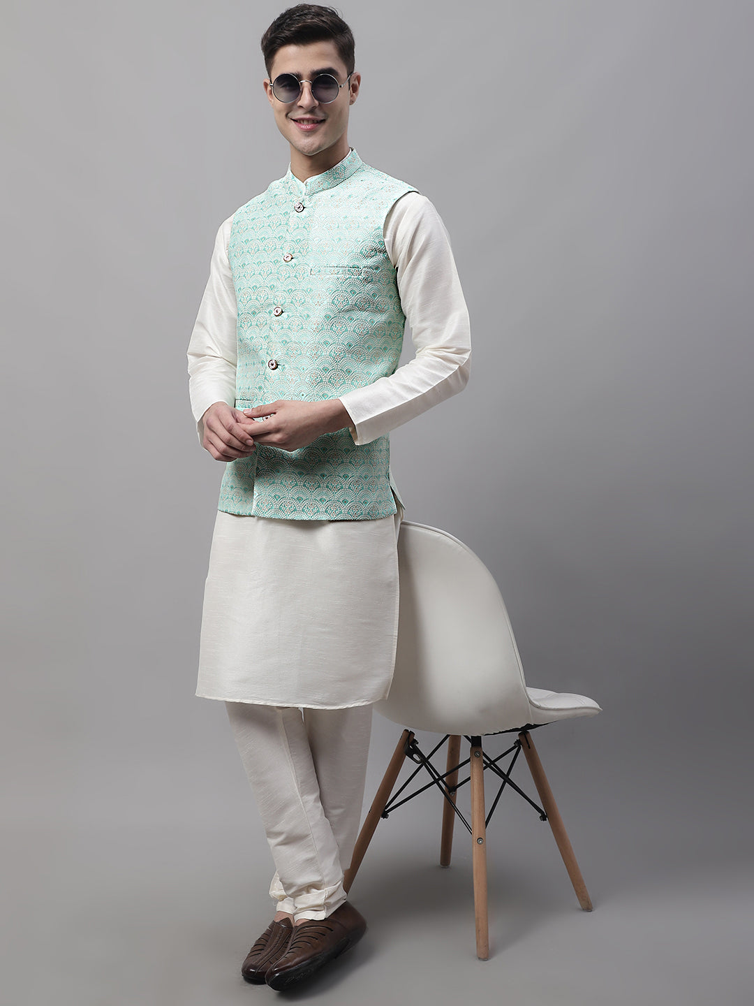Men off-White Solid Kurta Pyjama with  Sky Blue Woven Design Nehru Jacket