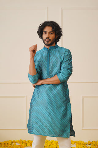 Woven Design Kurta with Pyjamas