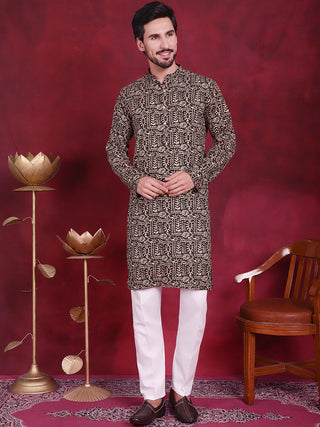 Men's Digital Printed Kurta with Pyjama