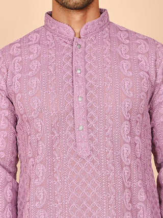 Men's Embroidered Kurta Pyjama Set