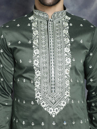 Men's Chikankari Embroidered Kurta Pyjama Set