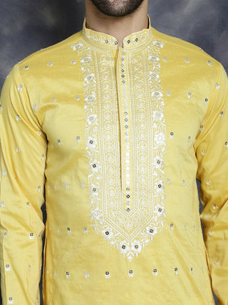 Men's Chikankari Embroidered Kurta Pyjama Set