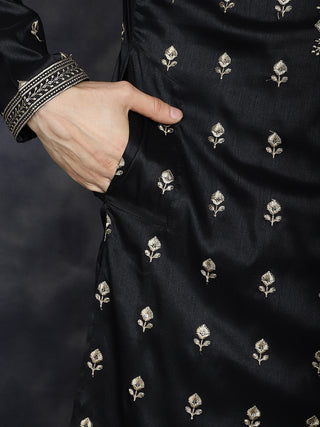 Men's Black Chikankari Embroidered Kurta With Pyjama