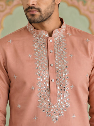 Men's Embroidered Kurta With Pyjama