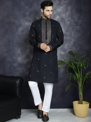 Men's Sequins Embroidered Kurta With Pyjama