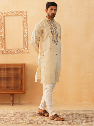 Men's Sequins Embroidered Kurta With Pyjama