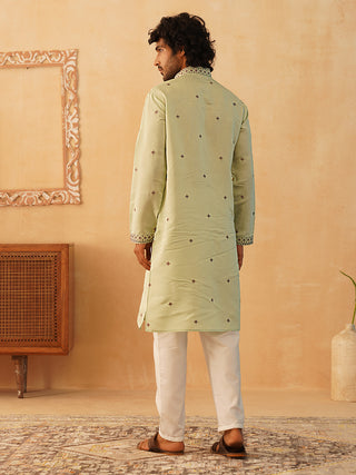 Men's Sequins Embroidered Kurta With Pyjama