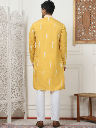 Collar Chikankari Embroidered Kurta With Pyjama