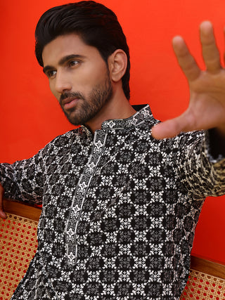 Embroidered Kurta Pyjama for Men