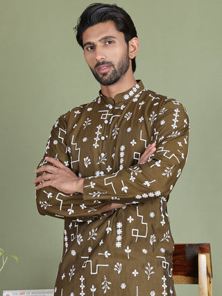 Embroidered Silk Blend Straight Kurta Pyjama