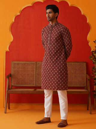 Embroidered Kurta Pyjama Set For Men