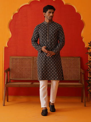 Embroidered Kurta Pyjama Set For Men