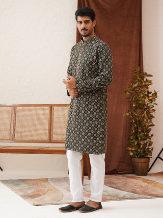 Embroidered Kurta Pyjama Set For Men