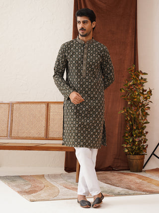 Embroidered Kurta Pyjama Set For Men