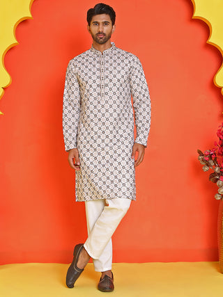 Embroidered Kurta Pyjama Set For Men