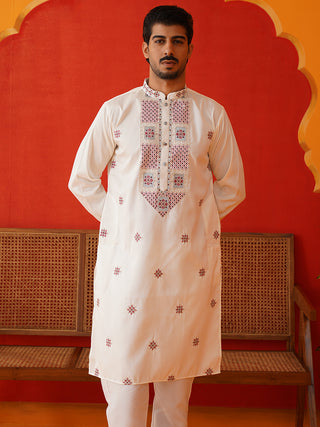 Men White Floral Embroidered Kurta Set