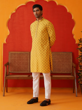 Embroidered Staight Kurta Set For Men