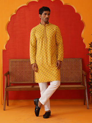 Embroidered Staight Kurta Set For Men