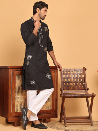 Men's Sequins Embroidered Kurta With Pyjama