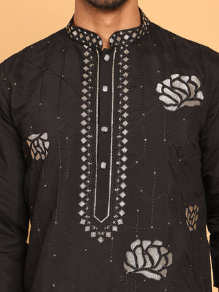 Men's Sequins Embroidered Kurta With Pyjama