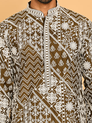 Floral Embroidery Silk Blend Kurta Pyjama for Men