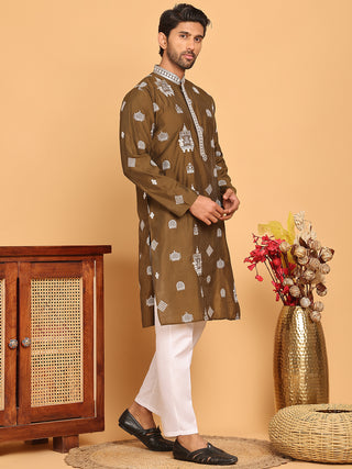 Embroidered Silk Blend Kurta Pyjama Set