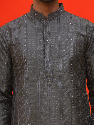 Embroidered straight Kurta Set For Men