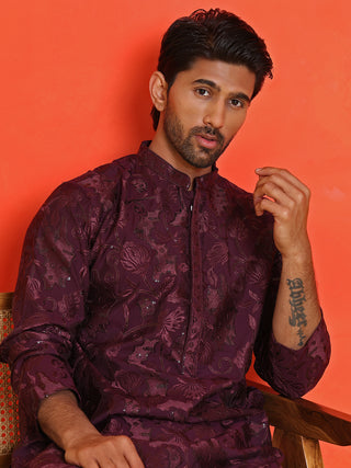 Embroidered Kurta Set For Men