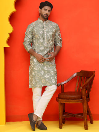 Men's Embroidered Kurta Pyjama