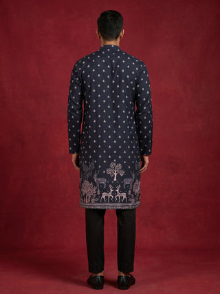 Men Cotton Blend Animal Printed Kurta with Pyjama