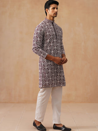 Classic Geometric Embroidered Kurta Pyjama