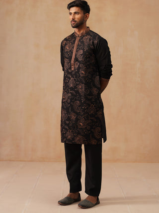 Traditional Embroidered Kurta for Men