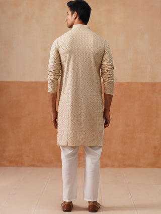 Men’s Festive Kurta Set with Intricate Embroidery