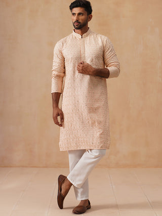 Men’s Festive Kurta Set with Intricate Embroidery
